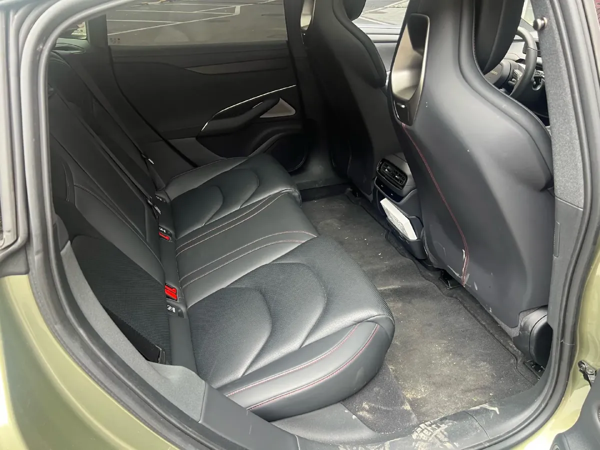 2024 MI SU7 BEV 94.3KWH,autocango,china used car exporter,china ev exporter,chinese used car exporter,chinese used ev exporter