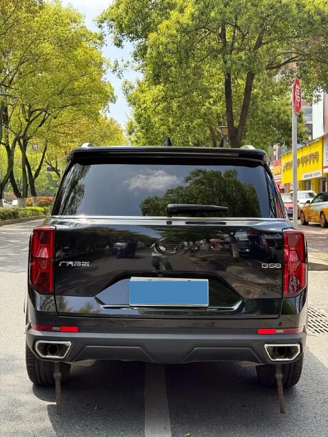 2025 GAC Trumpchi GS8 2.0T 252HP L4 8AT,autocango,china used car exporter,china ev exporter,chinese used car exporter,chinese used ev exporter