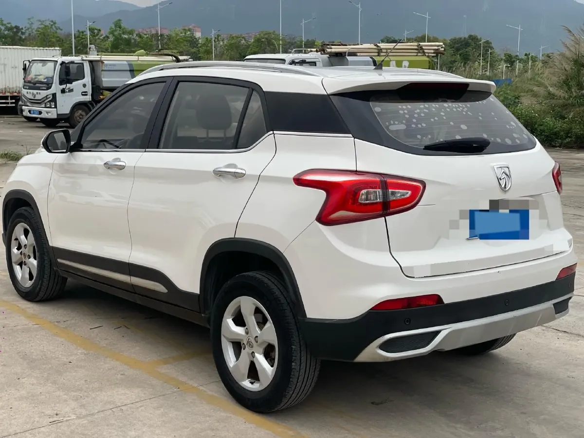2017 BaoJun 510 1.5L 112HP L4 6MT,autocango,china used car exporter,china ev exporter,chinese used car exporter,chinese used ev exporter