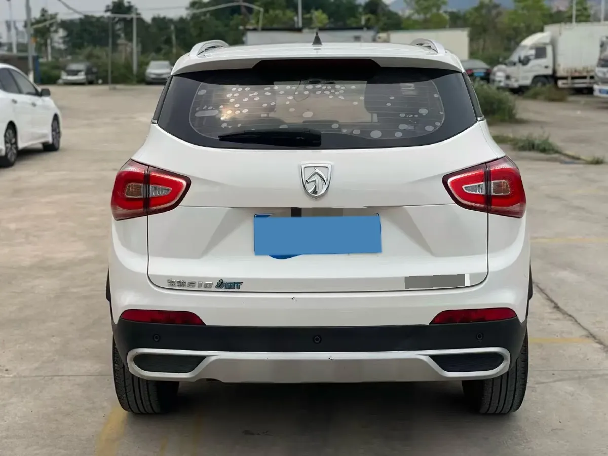 2017 BaoJun 510 1.5L 112HP L4 6MT,autocango,china used car exporter,china ev exporter,chinese used car exporter,chinese used ev exporter