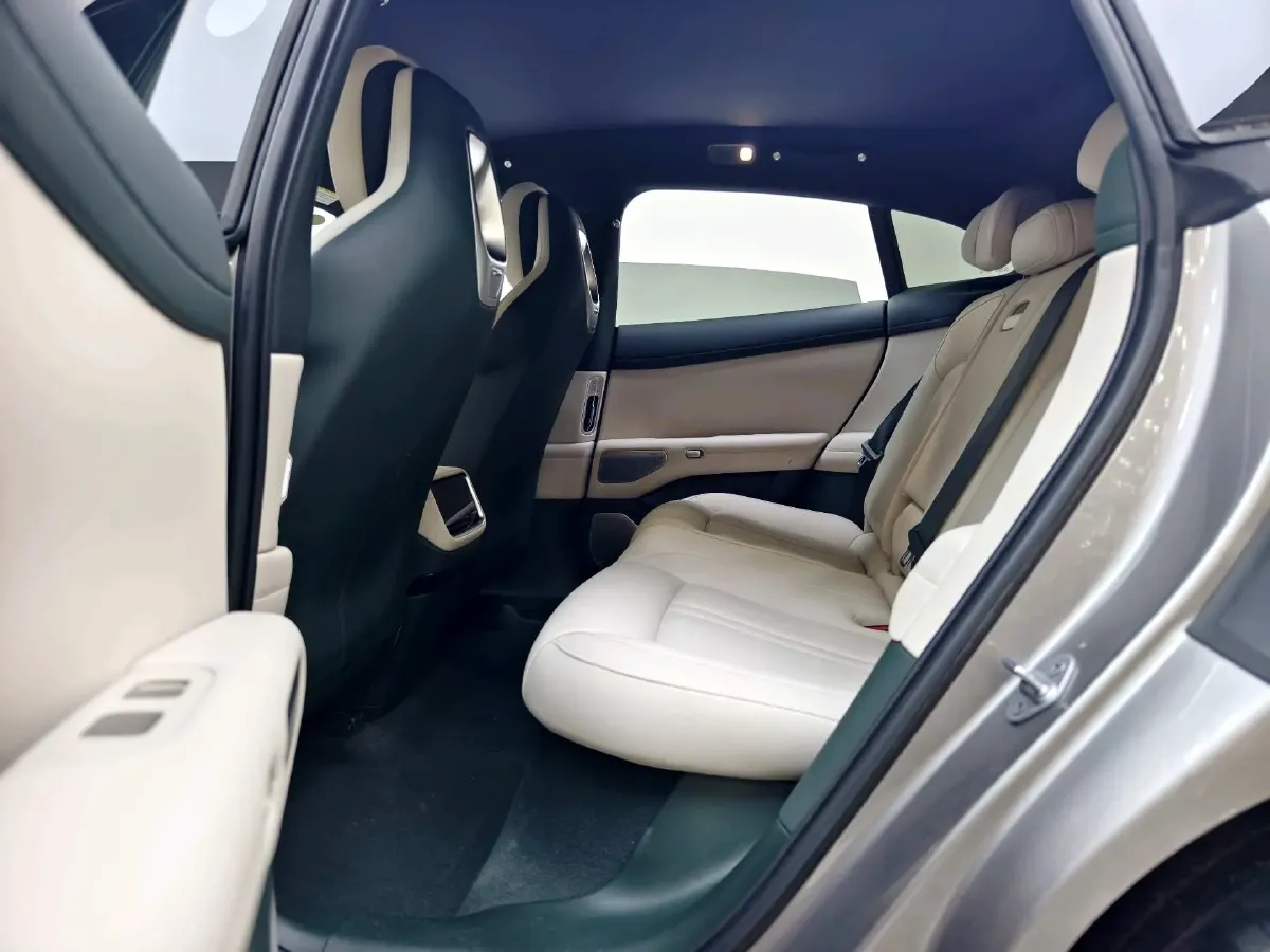 2025 MI YU7 BEV 96.3KWH,autocango,china used car exporter,china ev exporter,chinese used car exporter,chinese used ev exporter