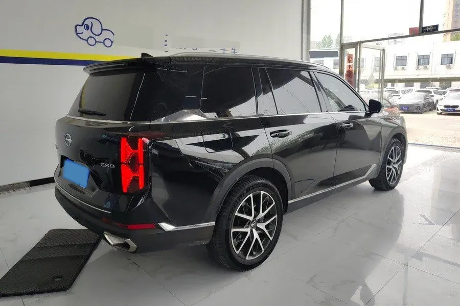 2022 GAC Trumpchi GS8 2.0T 252HP L4 8AT,autocango,china used car exporter,china ev exporter,chinese used car exporter,chinese used ev exporter