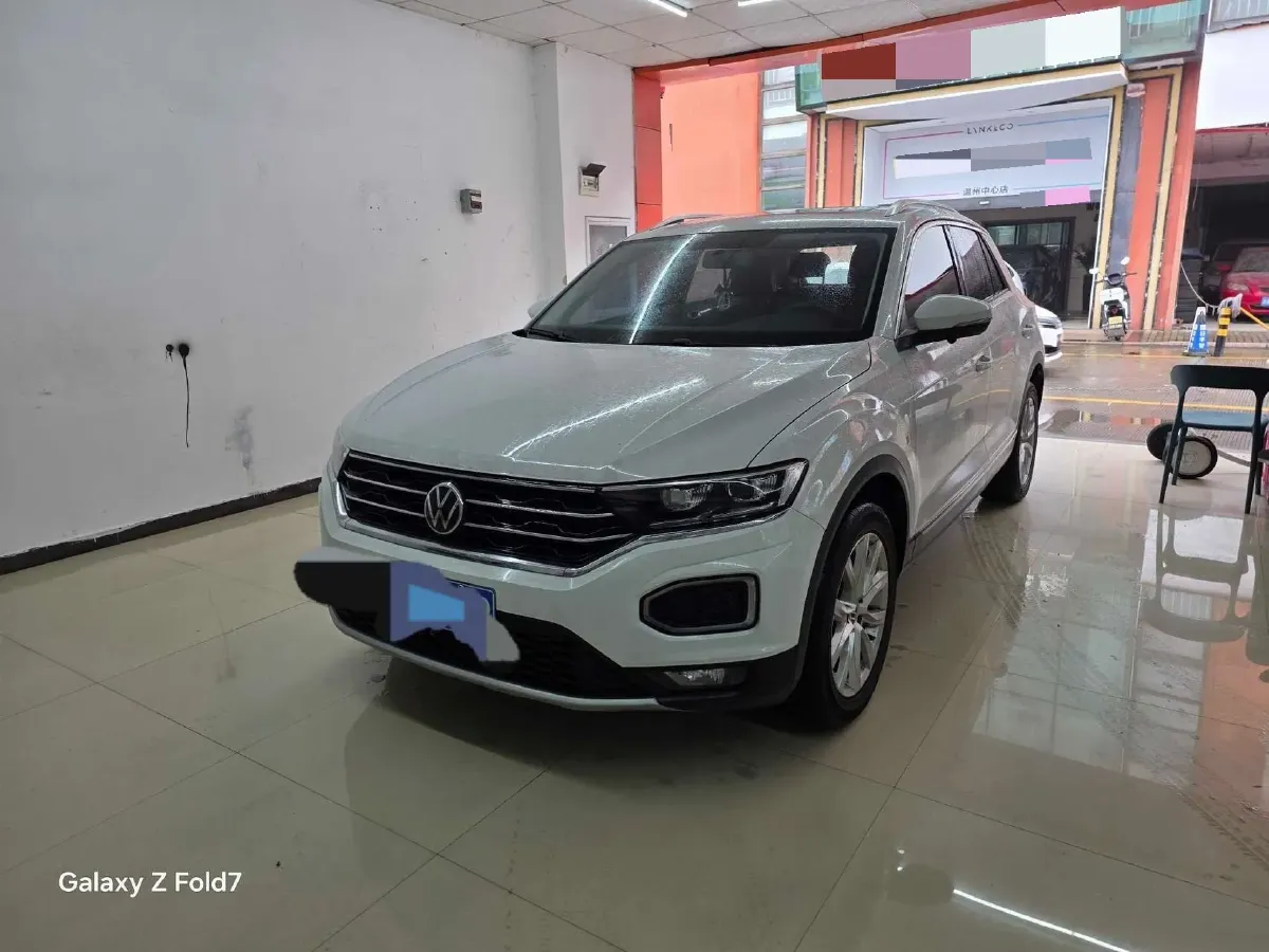 2022 Volkswagen T-Roc 1.4T 150HP L4 7DCT,autocango,china used car exporter,china ev exporter,chinese used car exporter,chinese used ev exporter