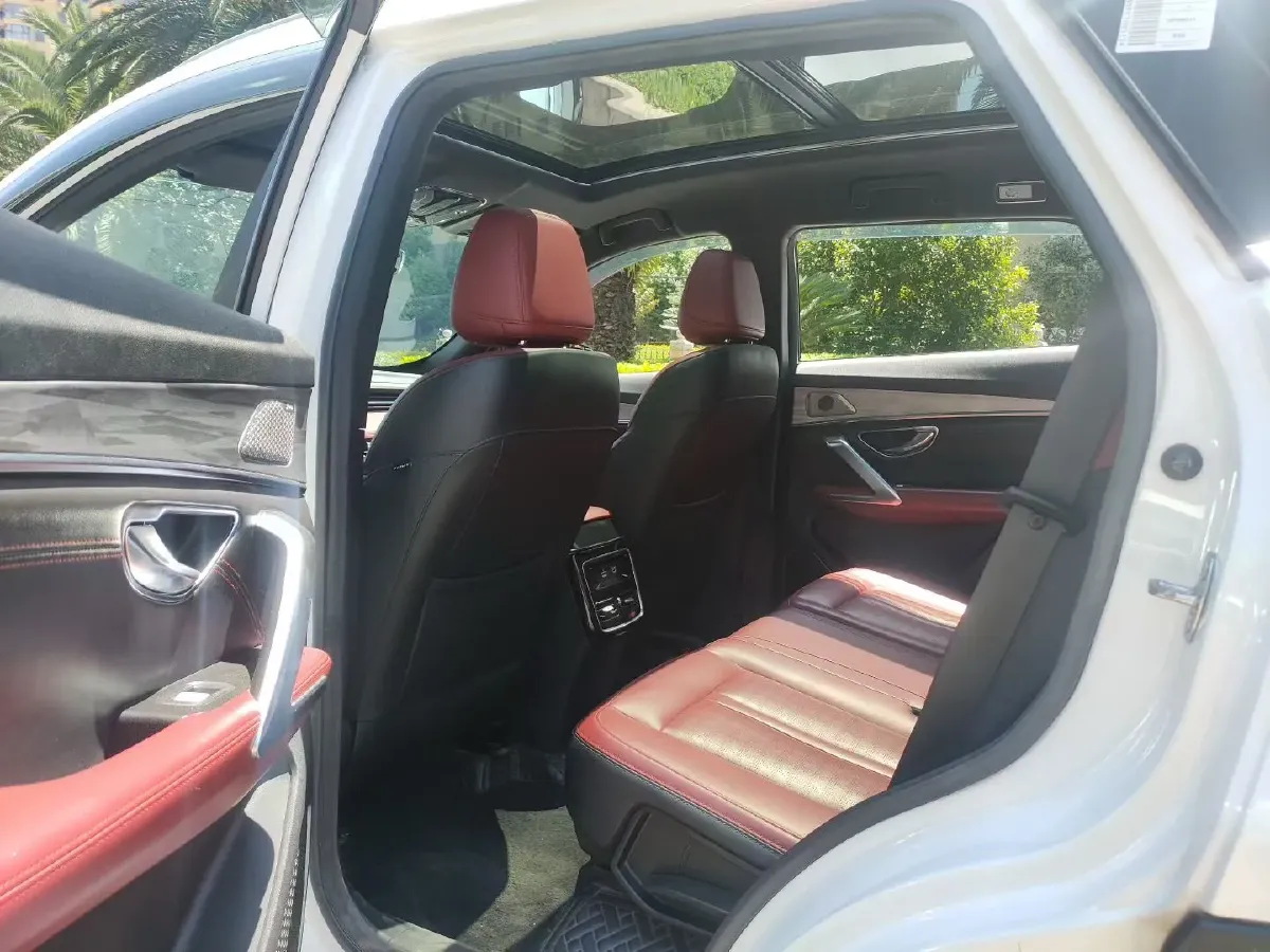 2023 Jetour X70 PRO 1.6T 197HP L4 7DCT,autocango,china used car exporter,china ev exporter,chinese used car exporter,chinese used ev exporter