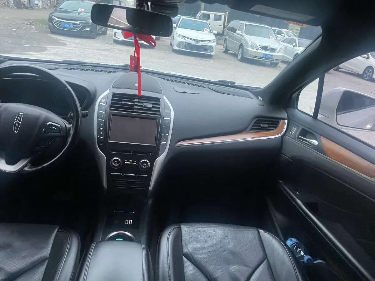 2019 Lincoln MKC 2.0T 203HP L4 6AT,autocango,china used car exporter,china ev exporter,chinese used car exporter,chinese used ev exporter