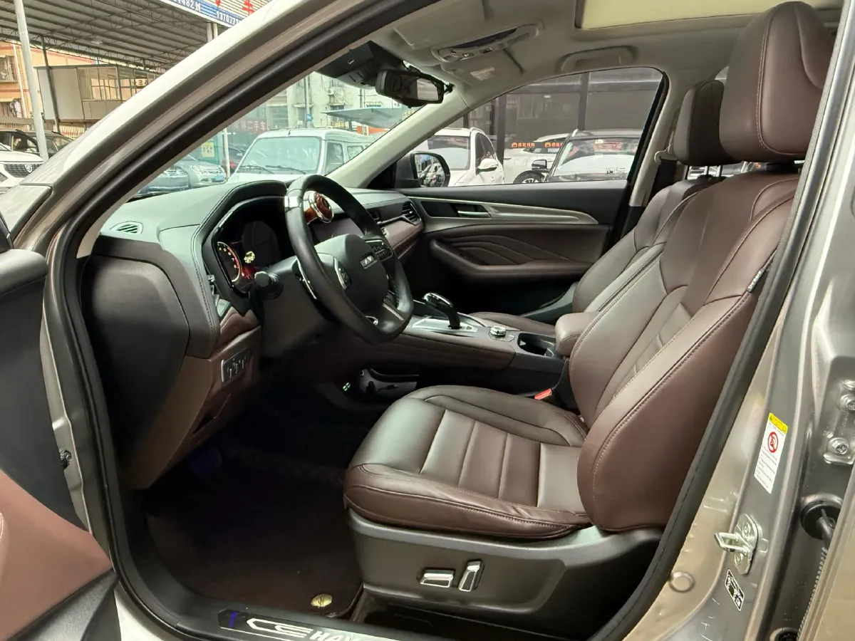 2020 Haval F7 1.5T 169HP L4 7DCT,autocango,china used car exporter,china ev exporter,chinese used car exporter,chinese used ev exporter