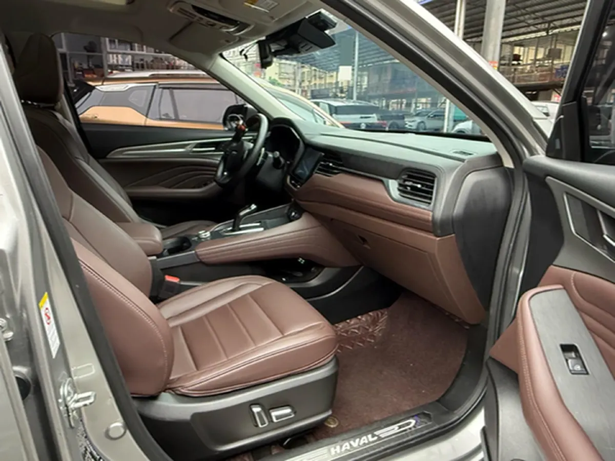 2020 Haval F7 1.5T 169HP L4 7DCT,autocango,china used car exporter,china ev exporter,chinese used car exporter,chinese used ev exporter