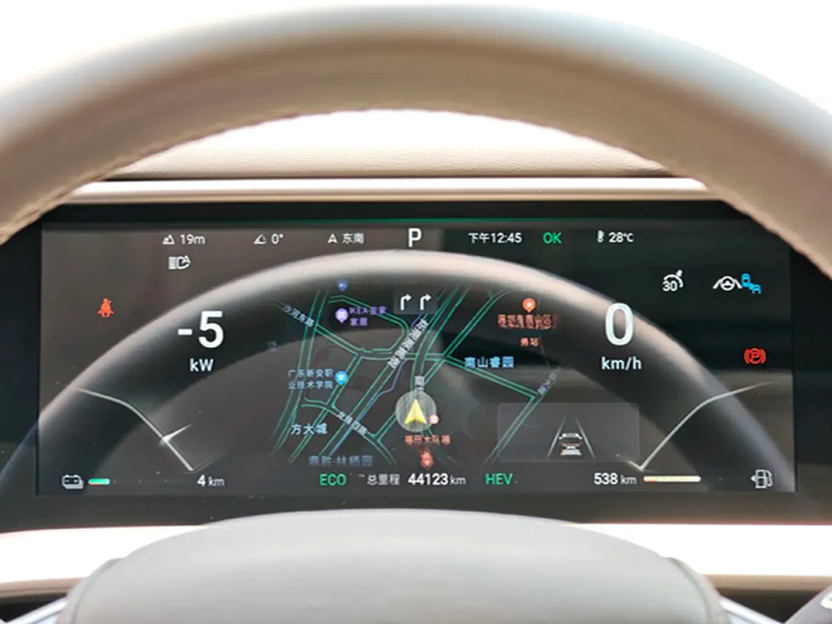 2022 BMW X2 2.0T 192HP L4 8AT,autocango,china used car exporter,china ev exporter,chinese used car exporter,chinese used ev exporter