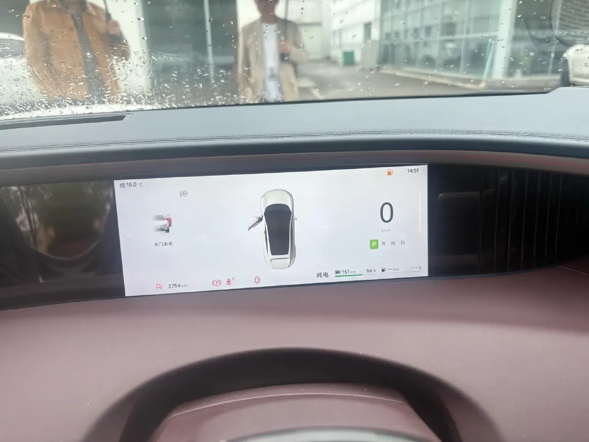 2025 Avatr 11 1.5T 156HP L4 REEV,autocango,china used car exporter,china ev exporter,chinese used car exporter,chinese used ev exporter