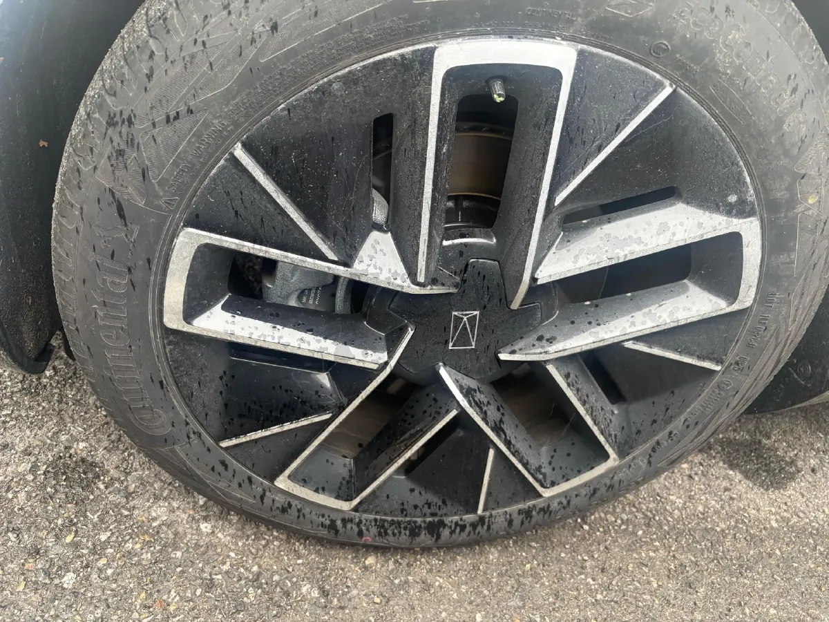 2025 Avatr 11 1.5T 156HP L4 REEV,autocango,china used car exporter,china ev exporter,chinese used car exporter,chinese used ev exporter