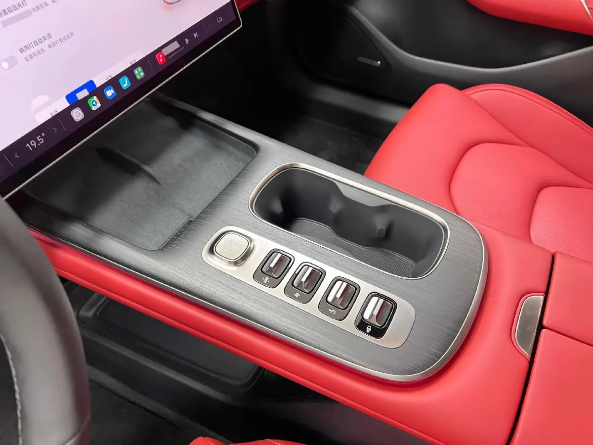 2024 MI SU7 BEV 101KWH,autocango,china used car exporter,china ev exporter,chinese used car exporter,chinese used ev exporter