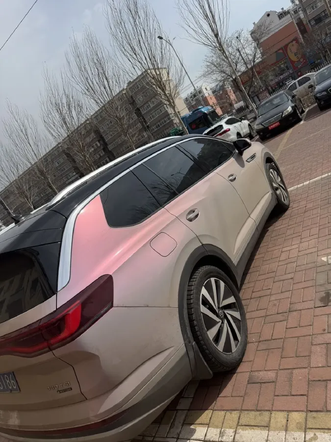 2022 Volkswagen Talagon 2.0T 220HP L4 7DCT,autocango,china used car exporter,china ev exporter,chinese used car exporter,chinese used ev exporter
