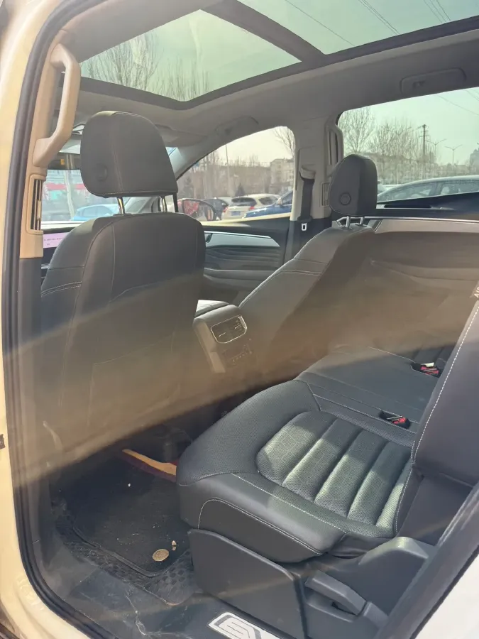 2022 Volkswagen Talagon 2.0T 220HP L4 7DCT,autocango,china used car exporter,china ev exporter,chinese used car exporter,chinese used ev exporter