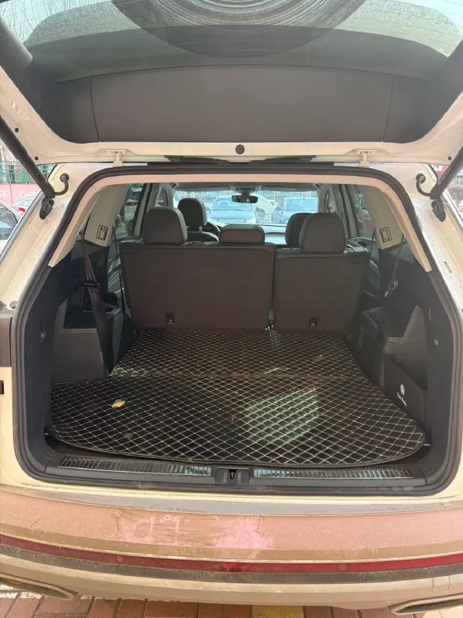 2022 Volkswagen Talagon 2.0T 220HP L4 7DCT,autocango,china used car exporter,china ev exporter,chinese used car exporter,chinese used ev exporter