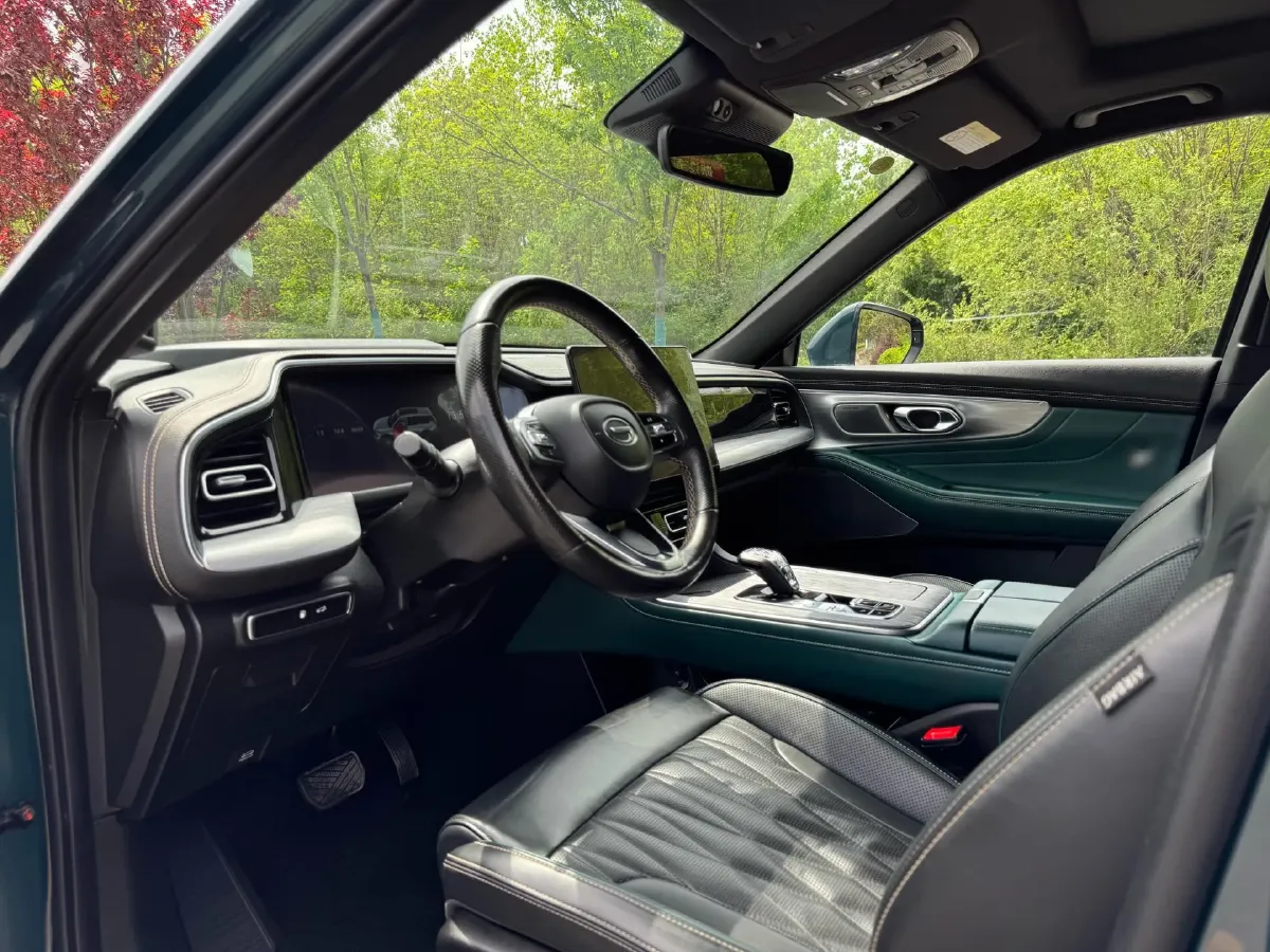 2022 GAC Trumpchi GS8 2.0T 252HP L4 8AT,autocango,china used car exporter,china ev exporter,chinese used car exporter,chinese used ev exporter