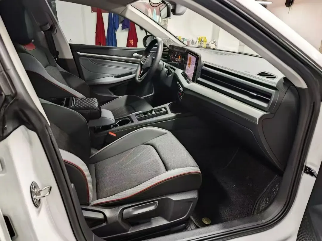 2024 Volkswagen Lamando 1.4T 150HP L4 7DCT,autocango,china used car exporter,china ev exporter,chinese used car exporter,chinese used ev exporter