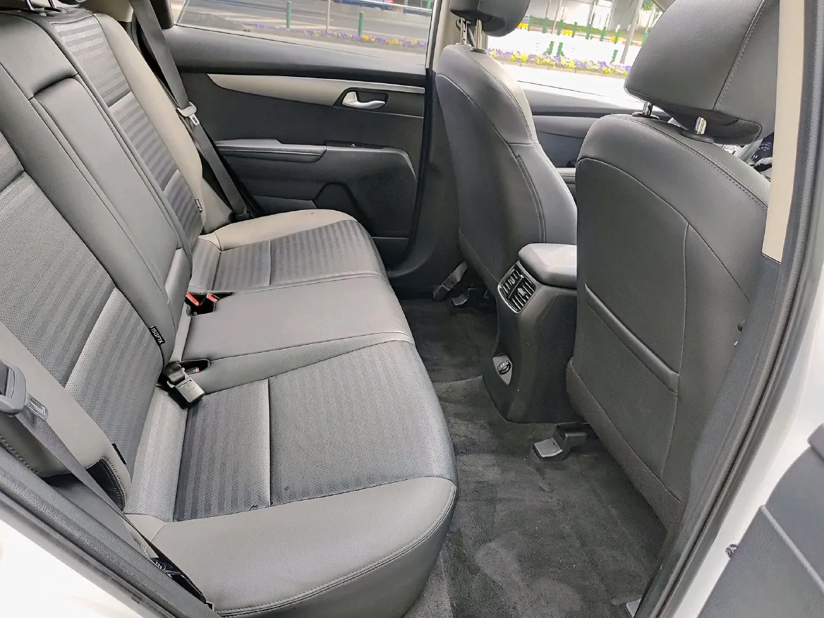 2019 Kia Sportage R 2.0L 160HP L4 6AT,autocango,china used car exporter,china ev exporter,chinese used car exporter,chinese used ev exporter