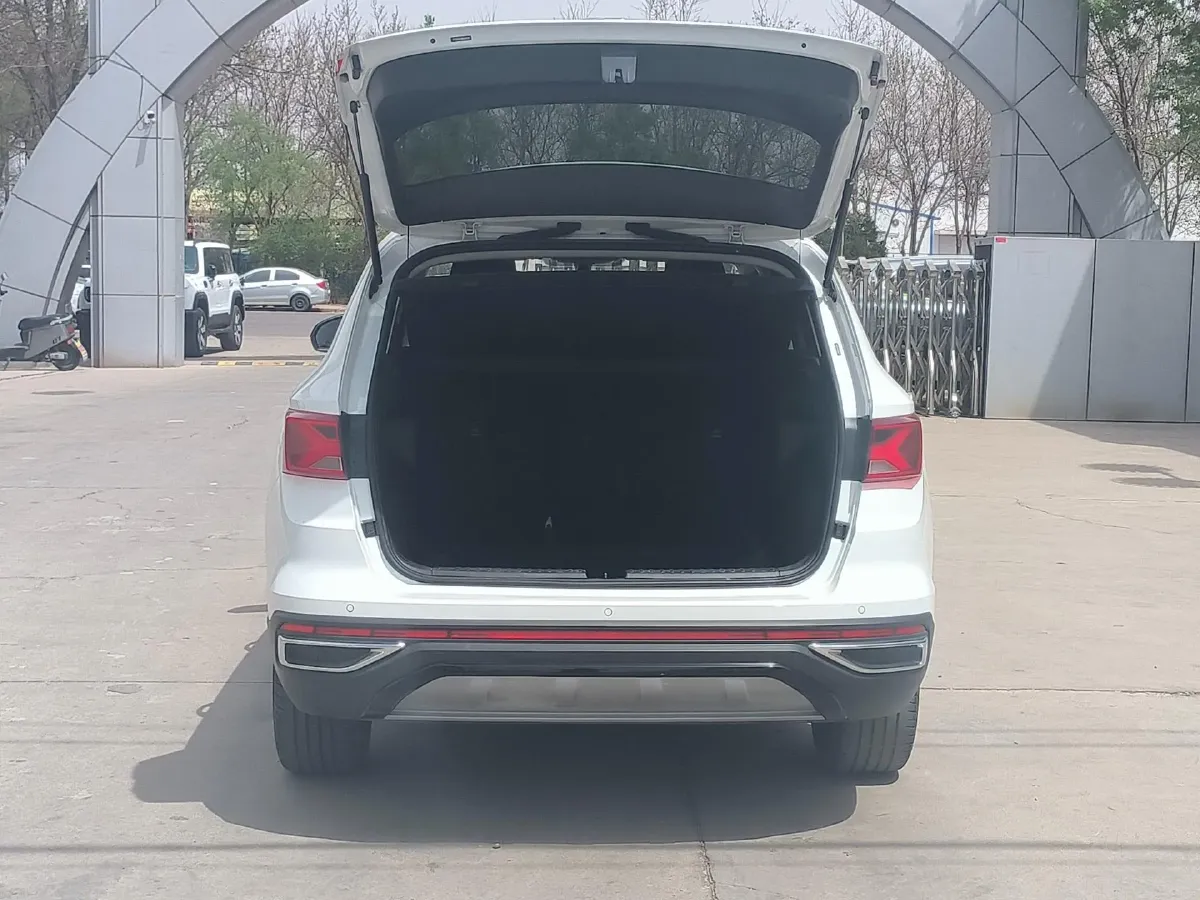 2022 Jetta VS7 1.4T 150HP L4 6AT,autocango,china used car exporter,china ev exporter,chinese used car exporter,chinese used ev exporter