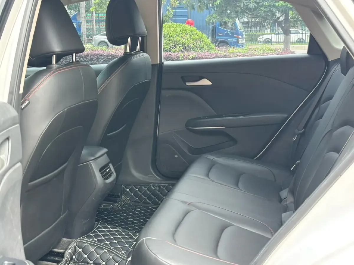 2019 Chevrolet Monza 1.0T 125HP L3 6DCT,autocango,china used car exporter,china ev exporter,chinese used car exporter,chinese used ev exporter