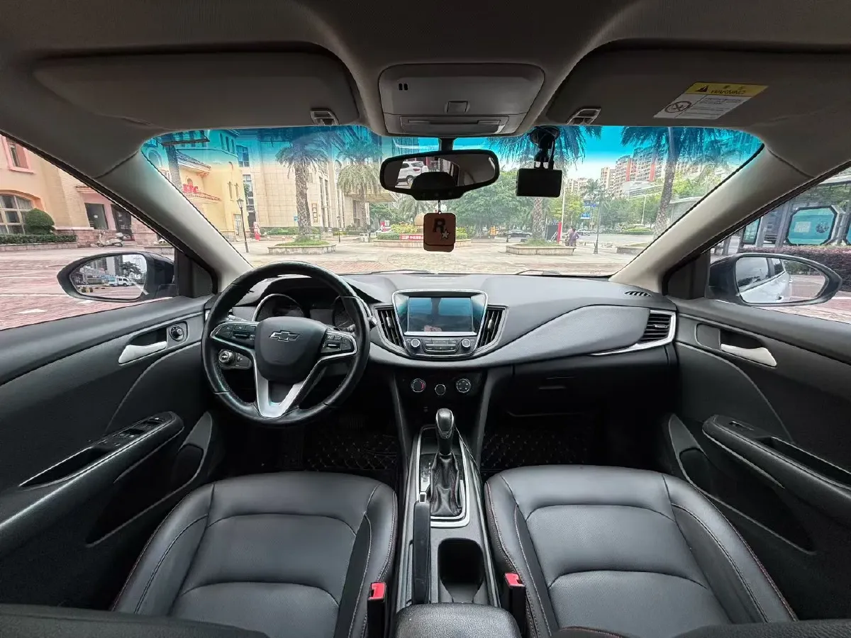 2019 Chevrolet Monza 1.0T 125HP L3 6DCT,autocango,china used car exporter,china ev exporter,chinese used car exporter,chinese used ev exporter