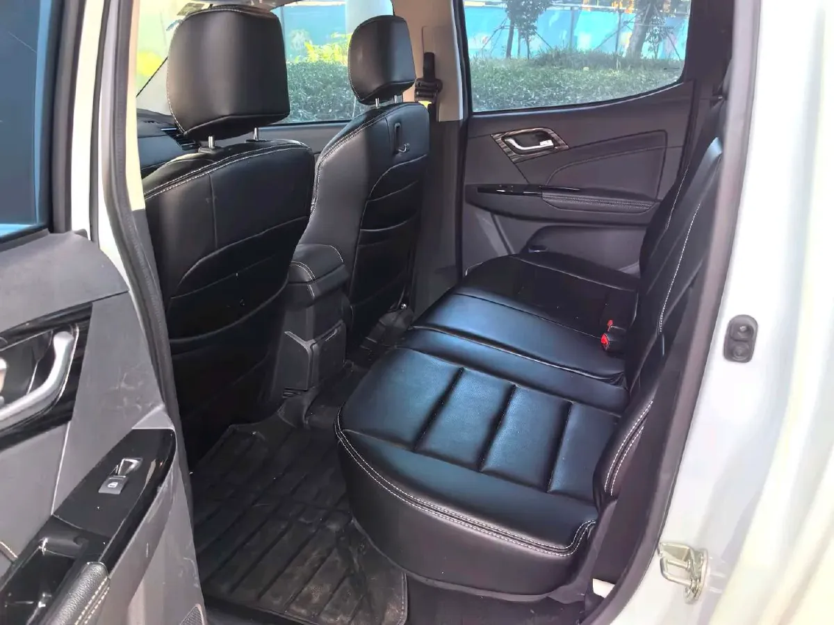 2021 Isuzu D-MAX 1.9T 163HP L4 6AT,autocango,china used car exporter,china ev exporter,chinese used car exporter,chinese used ev exporter