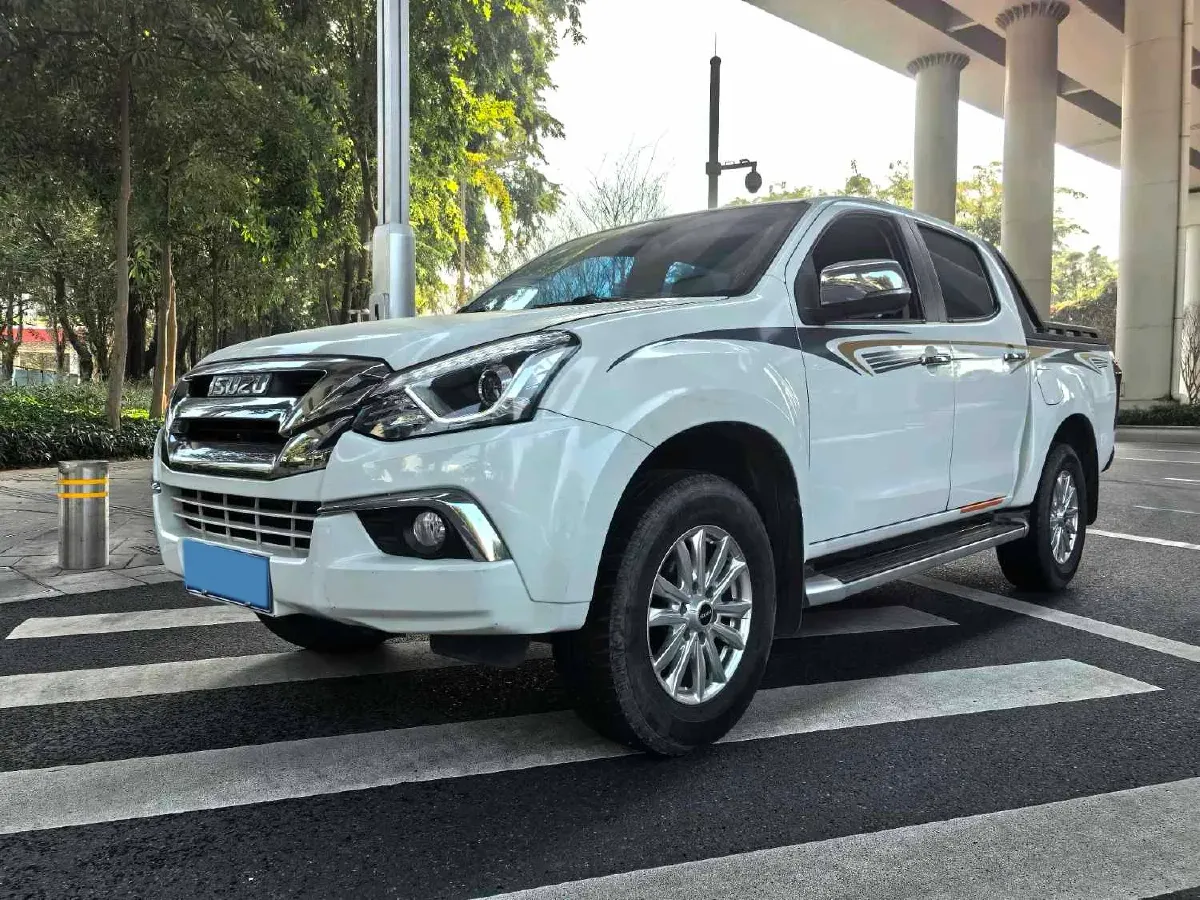 2021 Isuzu D-MAX 1.9T 163HP L4 6AT,autocango,china used car exporter,china ev exporter,chinese used car exporter,chinese used ev exporter