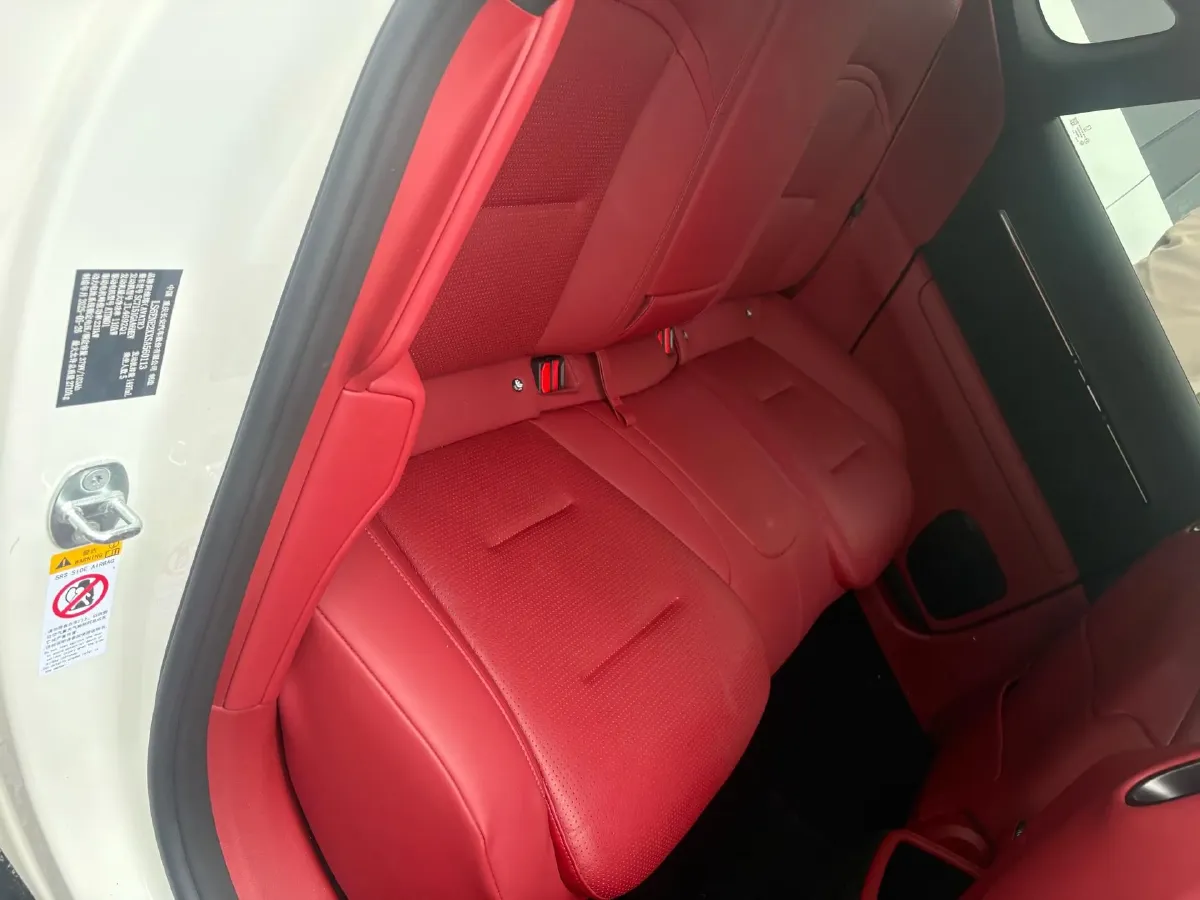 2025 Avatr 12 1.5T 156HP L4 REEV 39.05KWH,autocango,china used car exporter,china ev exporter,chinese used car exporter,chinese used ev exporter