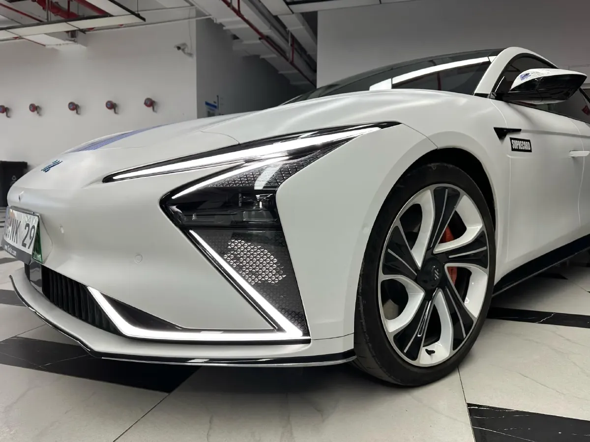 2022 IM L7 BEV 90KWH,autocango,china used car exporter,china ev exporter,chinese used car exporter,chinese used ev exporter