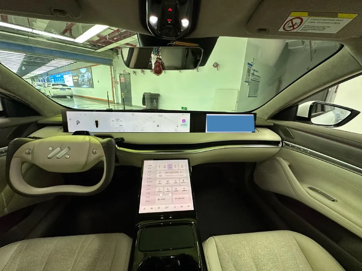 2022 IM L7 BEV 90KWH,autocango,china used car exporter,china ev exporter,chinese used car exporter,chinese used ev exporter