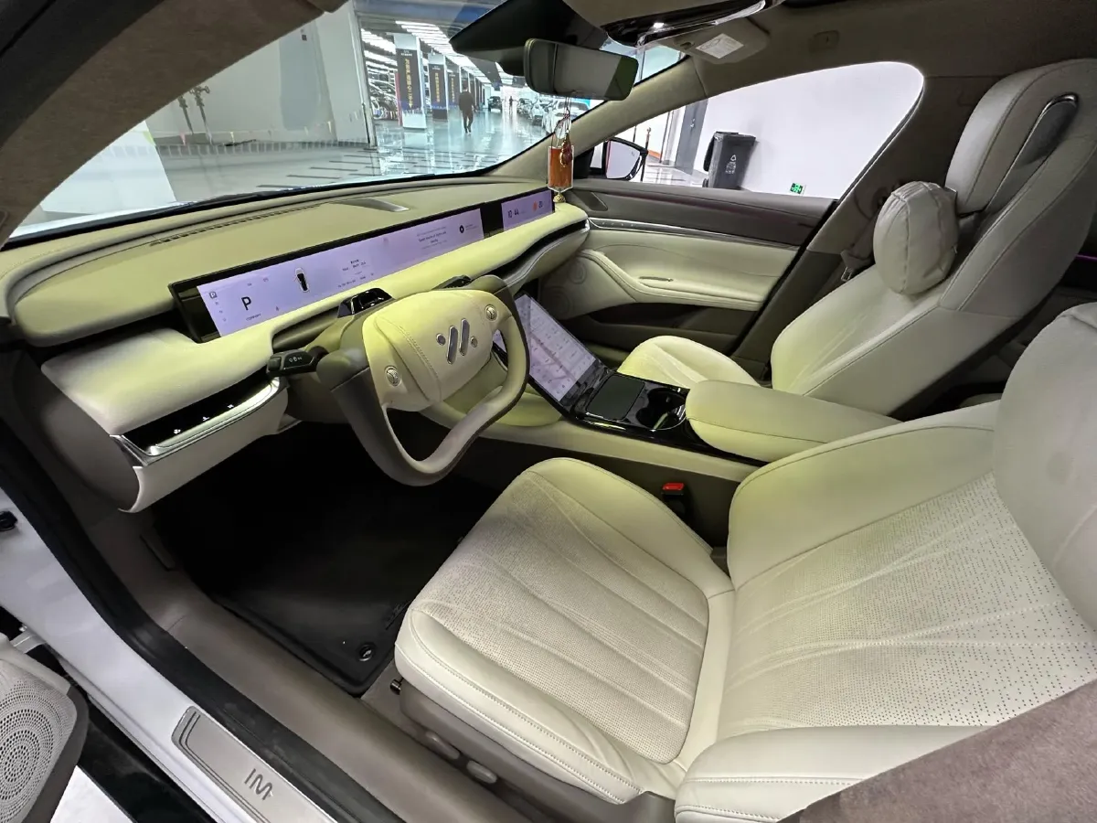 2022 IM L7 BEV 90KWH,autocango,china used car exporter,china ev exporter,chinese used car exporter,chinese used ev exporter