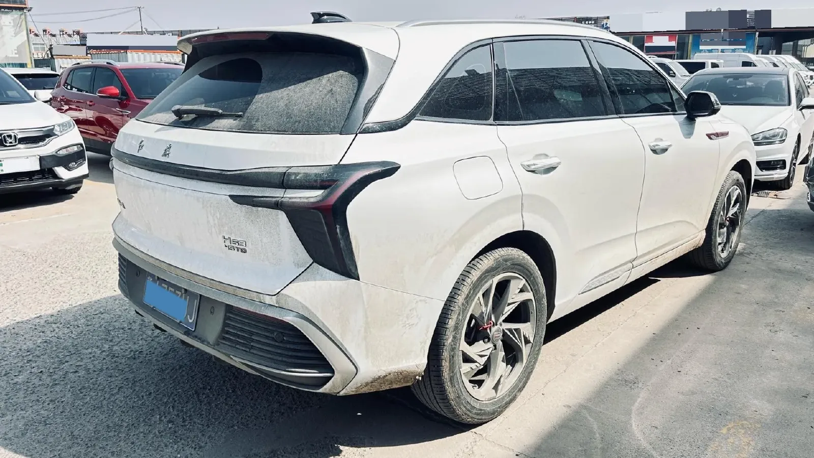 2023 HongQi HS3 2.0T 252HP L4 8AT,autocango,china used car exporter,china ev exporter,chinese used car exporter,chinese used ev exporter