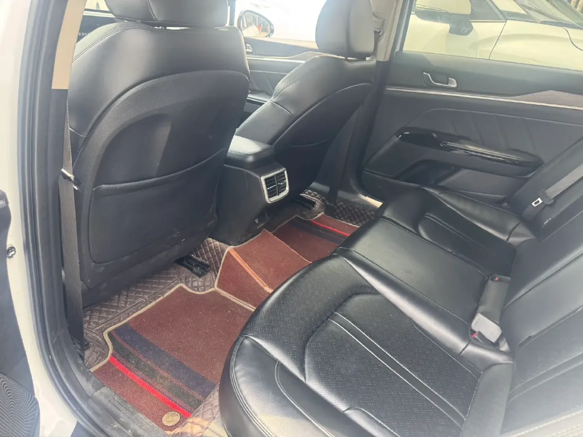 2020 Kia K5 1.5T 170HP L4 7DCT,autocango,china used car exporter,china ev exporter,chinese used car exporter,chinese used ev exporter