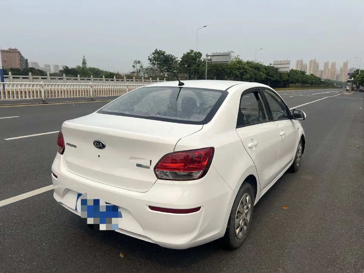 2017 Kia Pegas 1.4L 95HP L4 5MT,autocango,china used car exporter,china ev exporter,chinese used car exporter,chinese used ev exporter