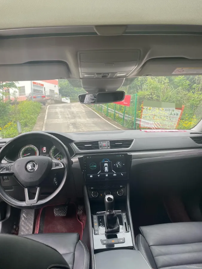 2018 Skoda Kodiak 1.8T 180HP L4 7DCT,autocango,china used car exporter,china ev exporter,chinese used car exporter,chinese used ev exporter