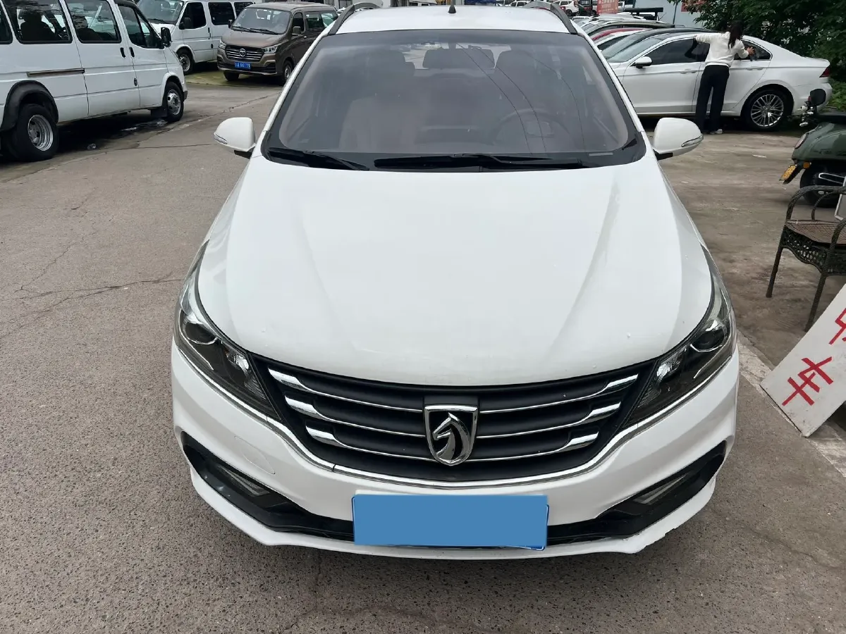 2019 JinBei XinYuan T32S 1.5L 102HP L4 5MT,autocango,china used car exporter,china ev exporter,chinese used car exporter,chinese used ev exporter