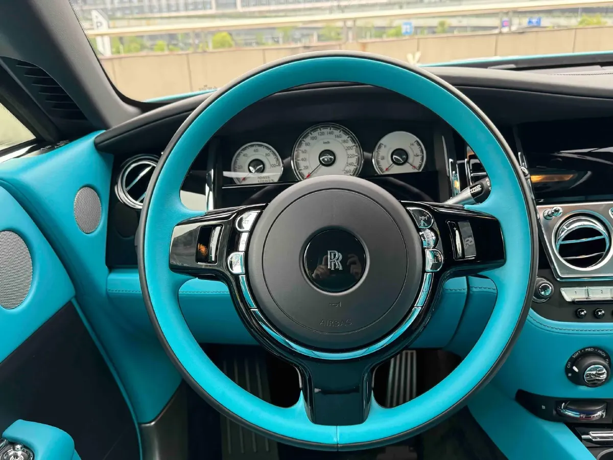 2018 Rolls-Royce Wraith 6.6T 632HP V12 8AT,autocango,china used car exporter,china ev exporter,chinese used car exporter,chinese used ev exporter