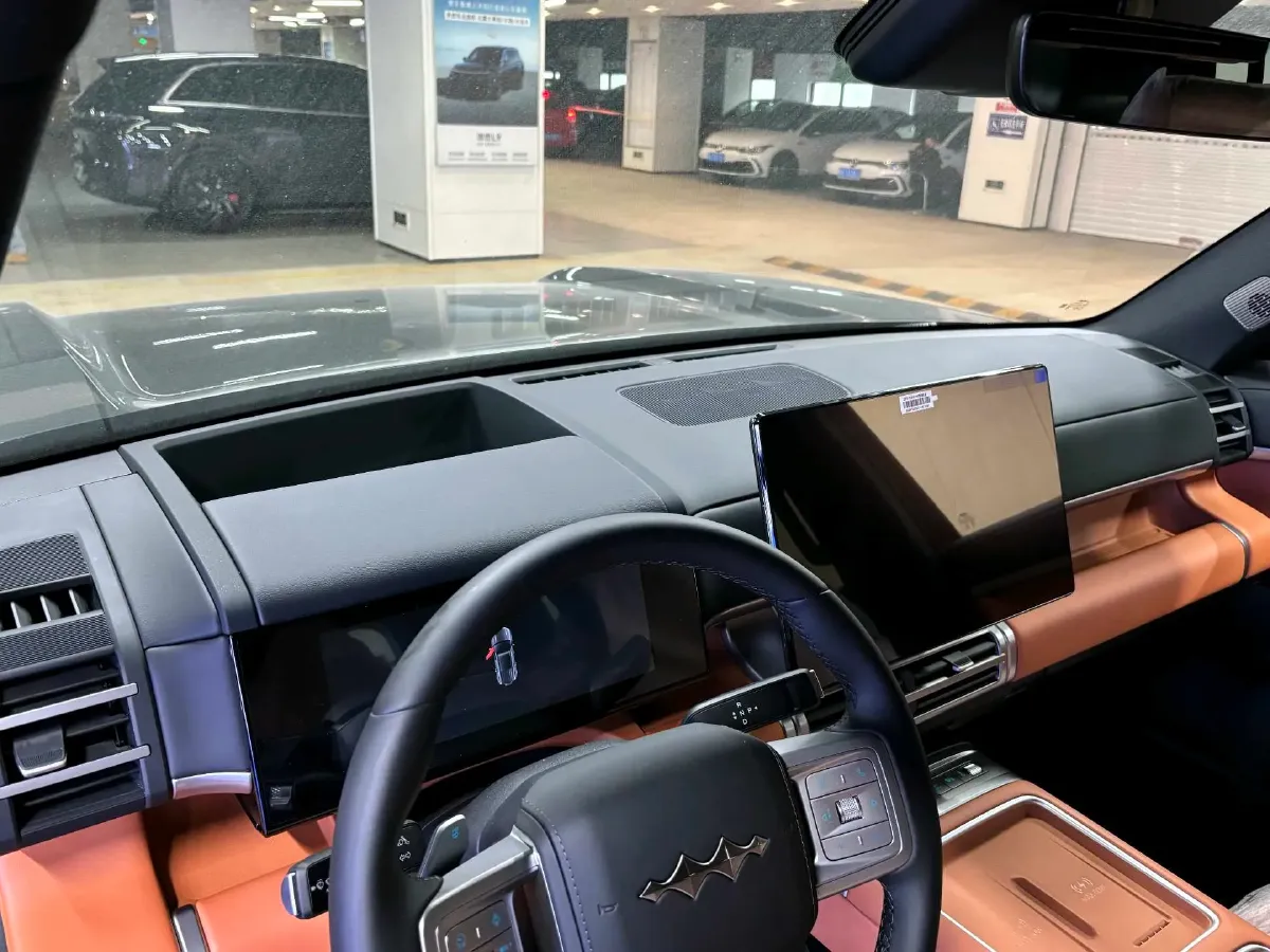 2025 FangChengBao Tai 7 1.5T 156HP L4 E-CVT PHEV,autocango,china used car exporter,china ev exporter,chinese used car exporter,chinese used ev exporter