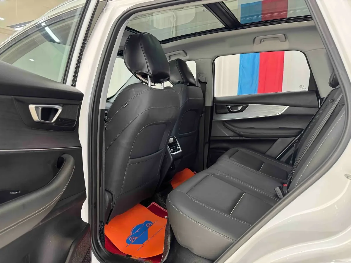 2022 Chery Tiggo 7 Plus 1.5T 156HP L4 CVT,autocango,china used car exporter,china ev exporter,chinese used car exporter,chinese used ev exporter