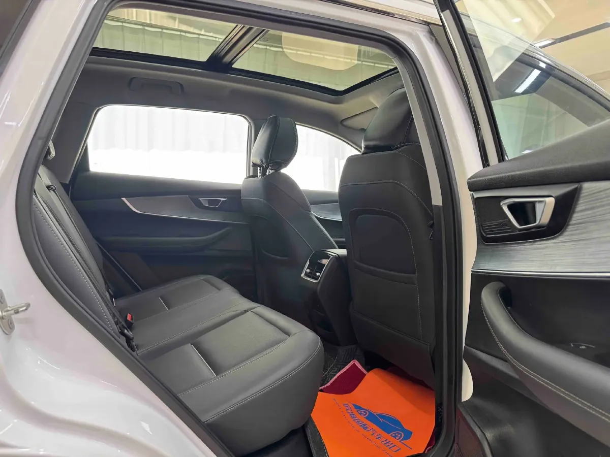 2022 Chery Tiggo 7 Plus 1.5T 156HP L4 CVT,autocango,china used car exporter,china ev exporter,chinese used car exporter,chinese used ev exporter