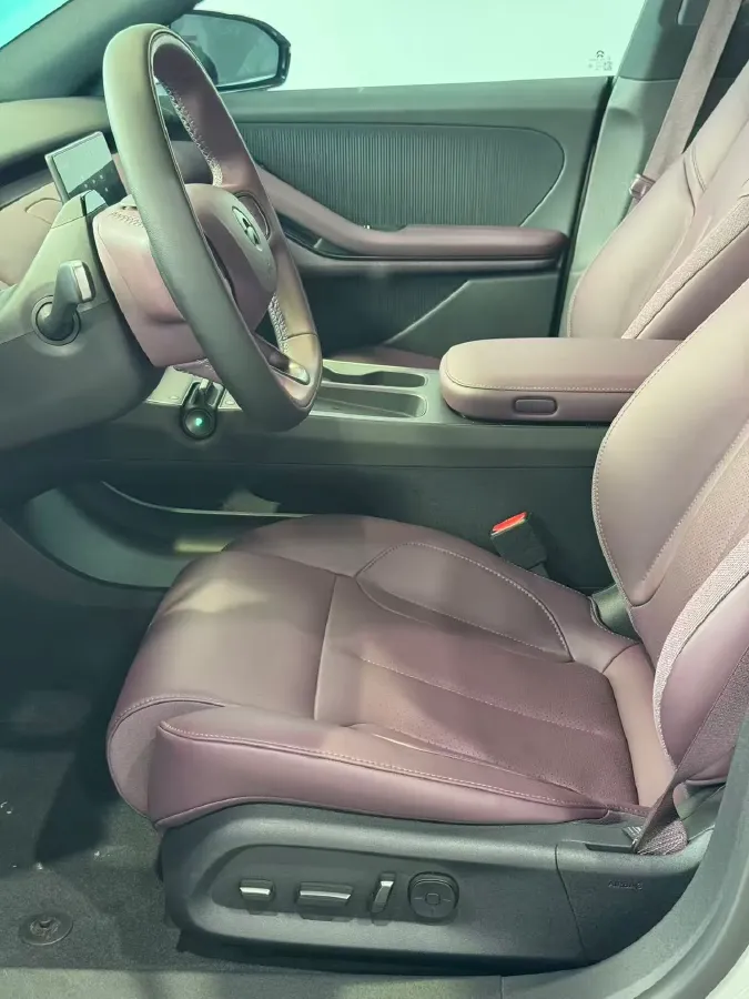 2024 NIO ET5T BEV 75KWH,autocango,china used car exporter,china ev exporter,chinese used car exporter,chinese used ev exporter