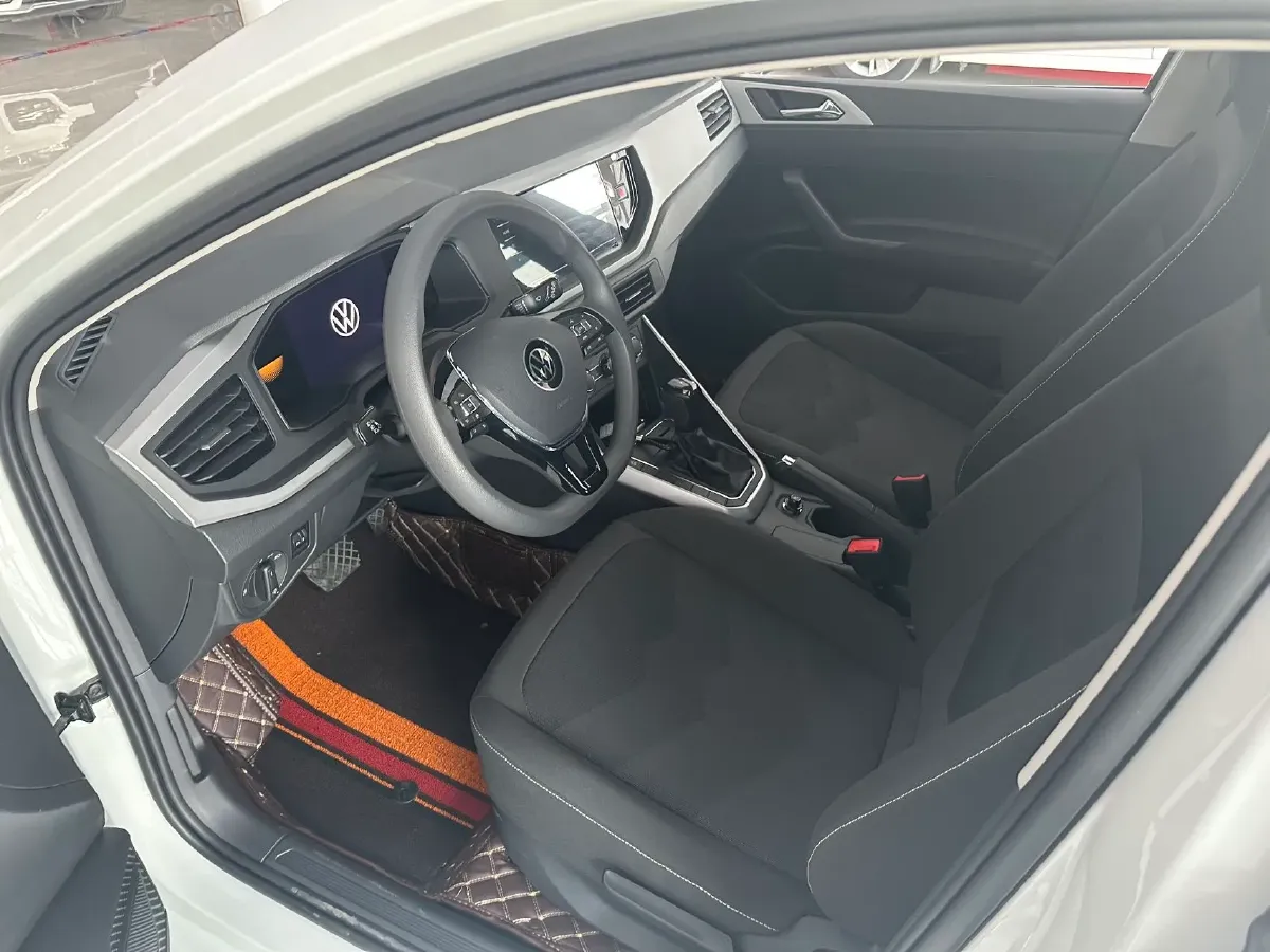 2023 Volkswagen Polo 1.5L 113HP L4 6AT,autocango,china used car exporter,china ev exporter,chinese used car exporter,chinese used ev exporter