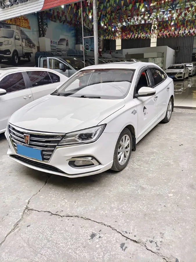 2021 Roewe i5 1.5L 120HP L4 CVT,autocango,china used car exporter,china ev exporter,chinese used car exporter,chinese used ev exporter