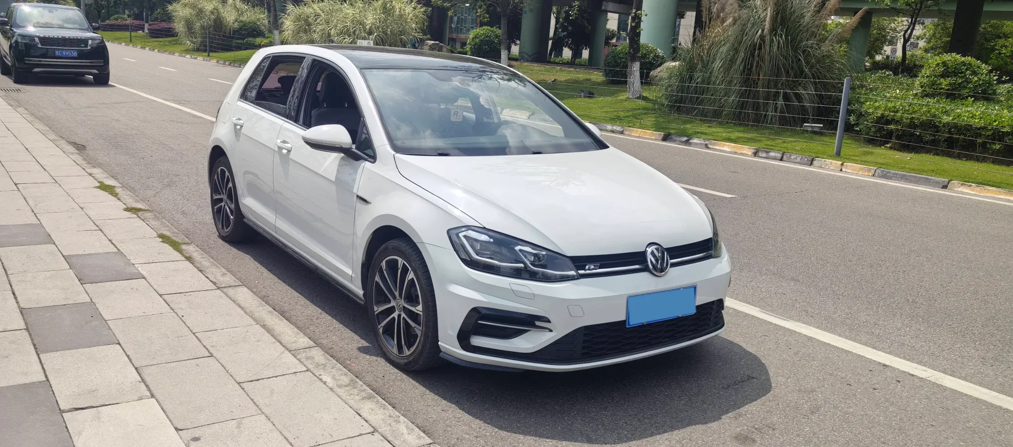 2019 BYD Song MAX 1.5T 160HP L4 6DCT PHEV 15.98KWH,autocango,china used car exporter,china ev exporter,chinese used car exporter,chinese used ev exporter