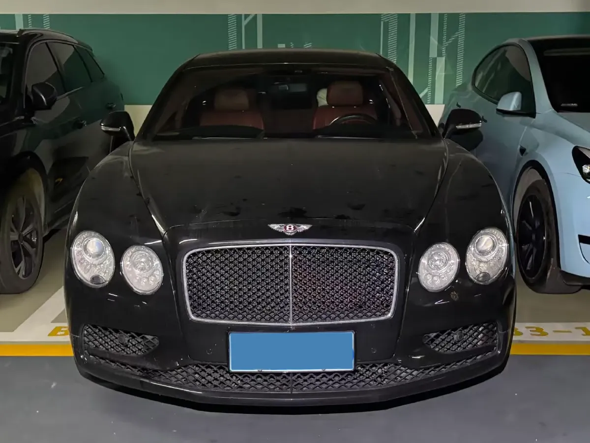 2017 Bentley Flying Spur 4.0T 528HP V8 8AT,autocango,china used car exporter,china ev exporter,chinese used car exporter,chinese used ev exporter