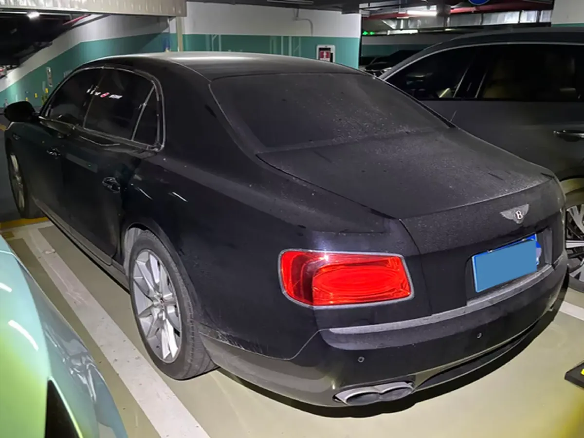 2017 Bentley Flying Spur 4.0T 528HP V8 8AT,autocango,china used car exporter,china ev exporter,chinese used car exporter,chinese used ev exporter