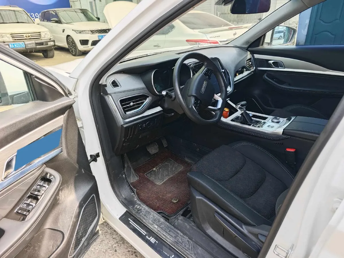 2020 Jetour X70 1.5T 156HP L4 6DCT,autocango,china used car exporter,china ev exporter,chinese used car exporter,chinese used ev exporter