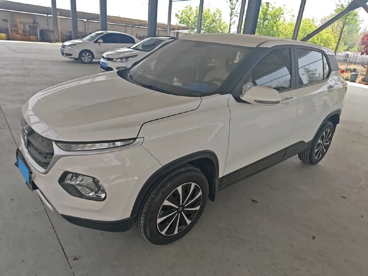 2019 BaoJun 510 1.5L 112HP L4 6MT,autocango,china used car exporter,china ev exporter,chinese used car exporter,chinese used ev exporter