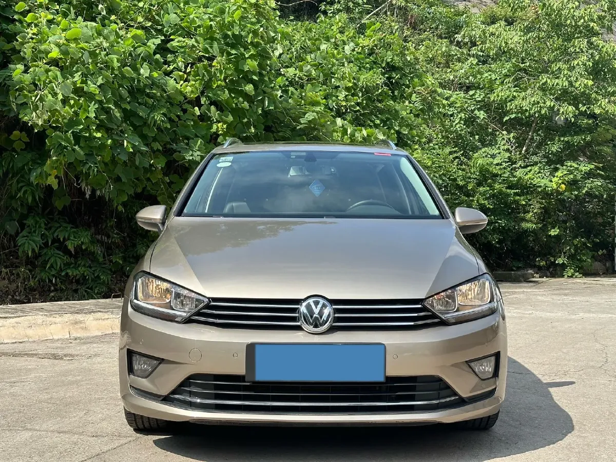 2018 Volkswagen Golf Sportsvan 1.4T 131HP L4 7DCT,autocango,china used car exporter,china ev exporter,chinese used car exporter,chinese used ev exporter
