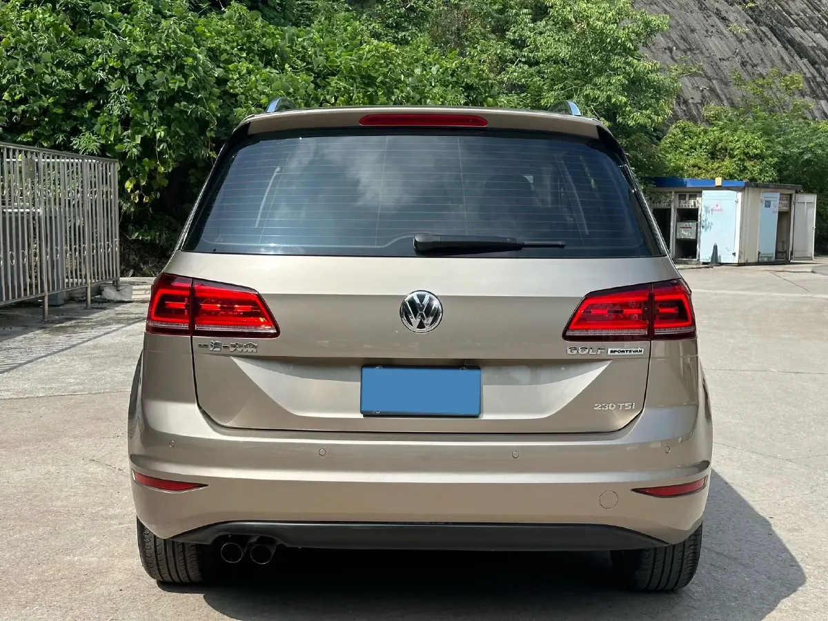 2018 Volkswagen Golf Sportsvan 1.4T 131HP L4 7DCT,autocango,china used car exporter,china ev exporter,chinese used car exporter,chinese used ev exporter