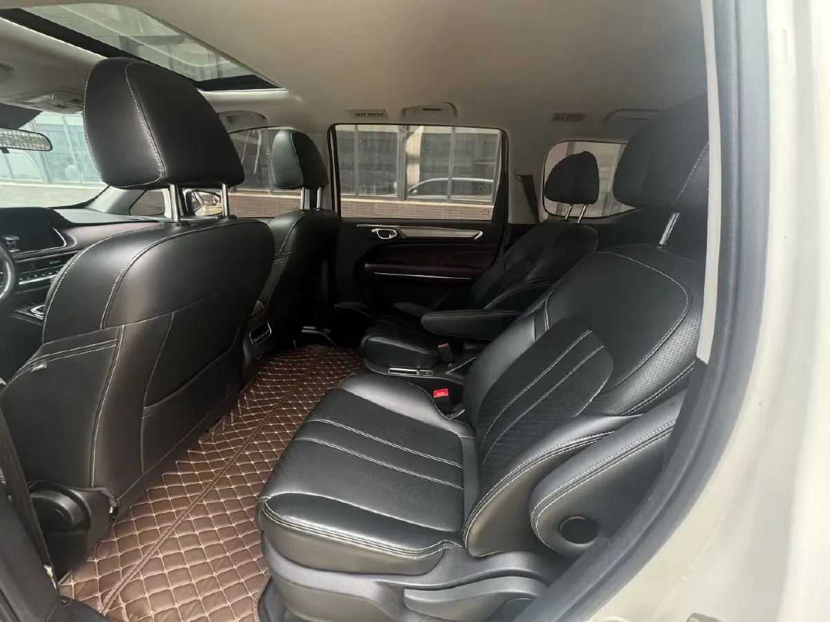 2021 GAC Trumpchi M6 1.5T 169HP L4 7DCT,autocango,china used car exporter,china ev exporter,chinese used car exporter,chinese used ev exporter